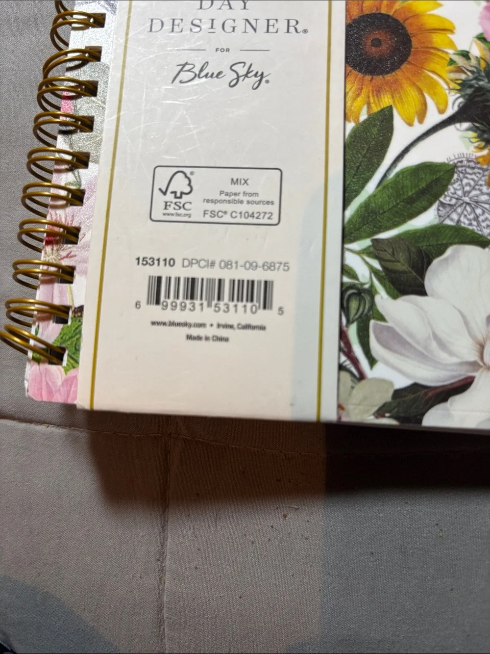 2025 Floral Weekly Monthly Planning Calendar - Multicolor